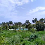 Laura ゲストハウス