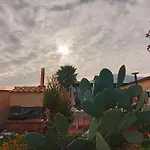 ゲストハウス Laura