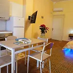 بيت ضيافة Laura