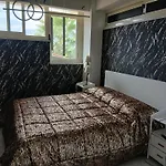 ゲストハウス Laura 4*