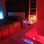 ゲストハウス Laura