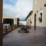 Laura بيت ضيافة جيارديني ناكسوس