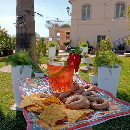 ゲストハウス Laura