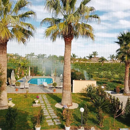 Laura Guest house Giardini Naxos