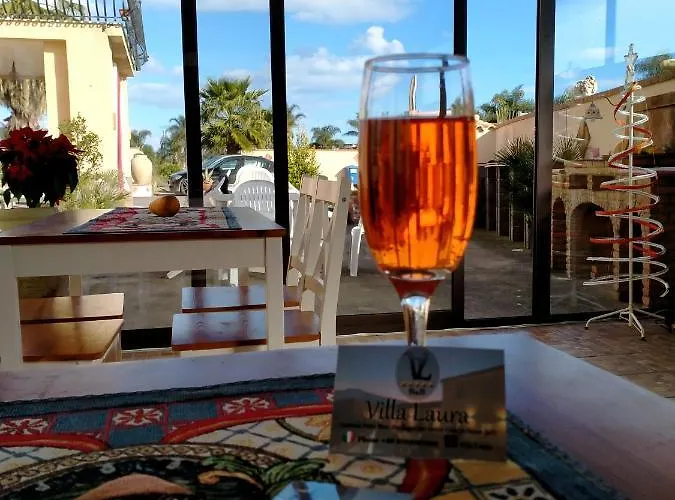 Laura Guest house 4*