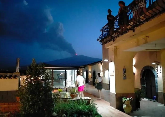 Laura Guest house Giardini Naxos