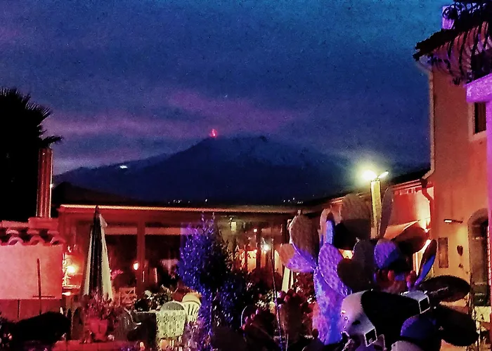 Laura 4* Giardini Naxos