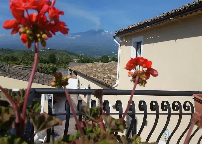 Laura 4* Giardini Naxos