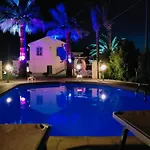 Laura Giardini Naxos