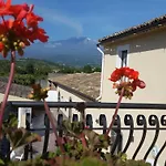 Laura 4* Giardini-Naxos