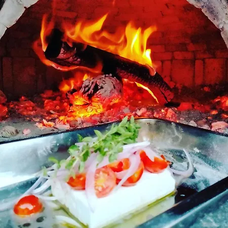 Laura بيت ضيافة 4*