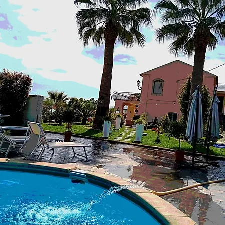 Guest house Laura 3*