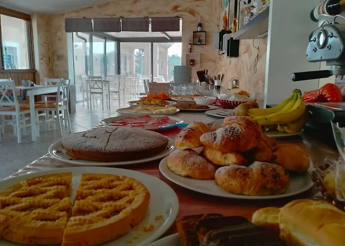 Laura 지아르디니낙소스